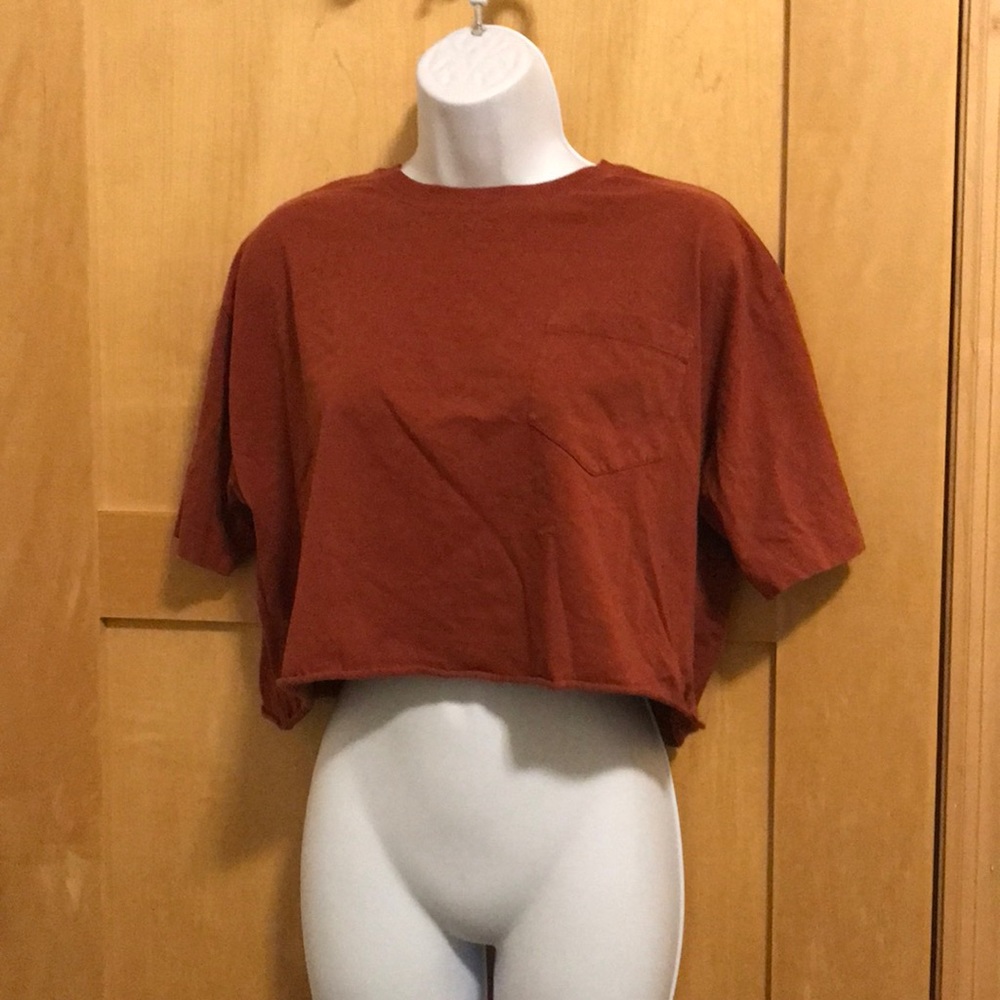Burnt orange size M cropped t-shirt